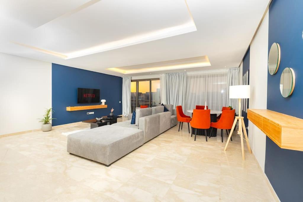 Modern 2Br Retreat In Marina Sale Luxury Living Διαμέρισμα Hajja Εξωτερικό φωτογραφία
